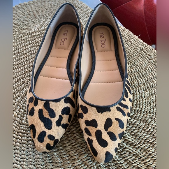 Me Too Women's Animal Print Flats - Picture 1 of 7